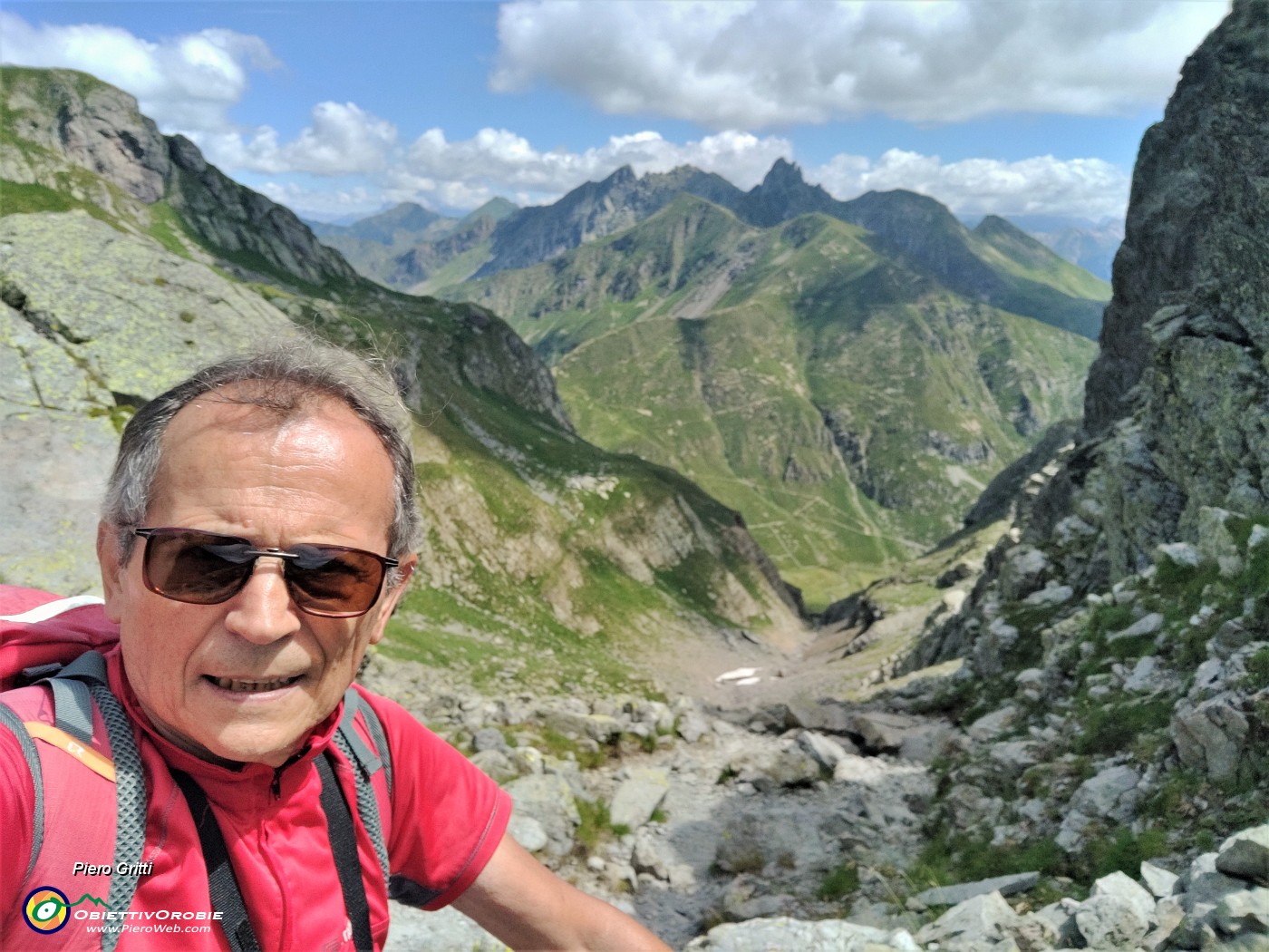 39 Vista dalla Bocchetta di Val Pianella verso la Val Salmurano  .jpg
